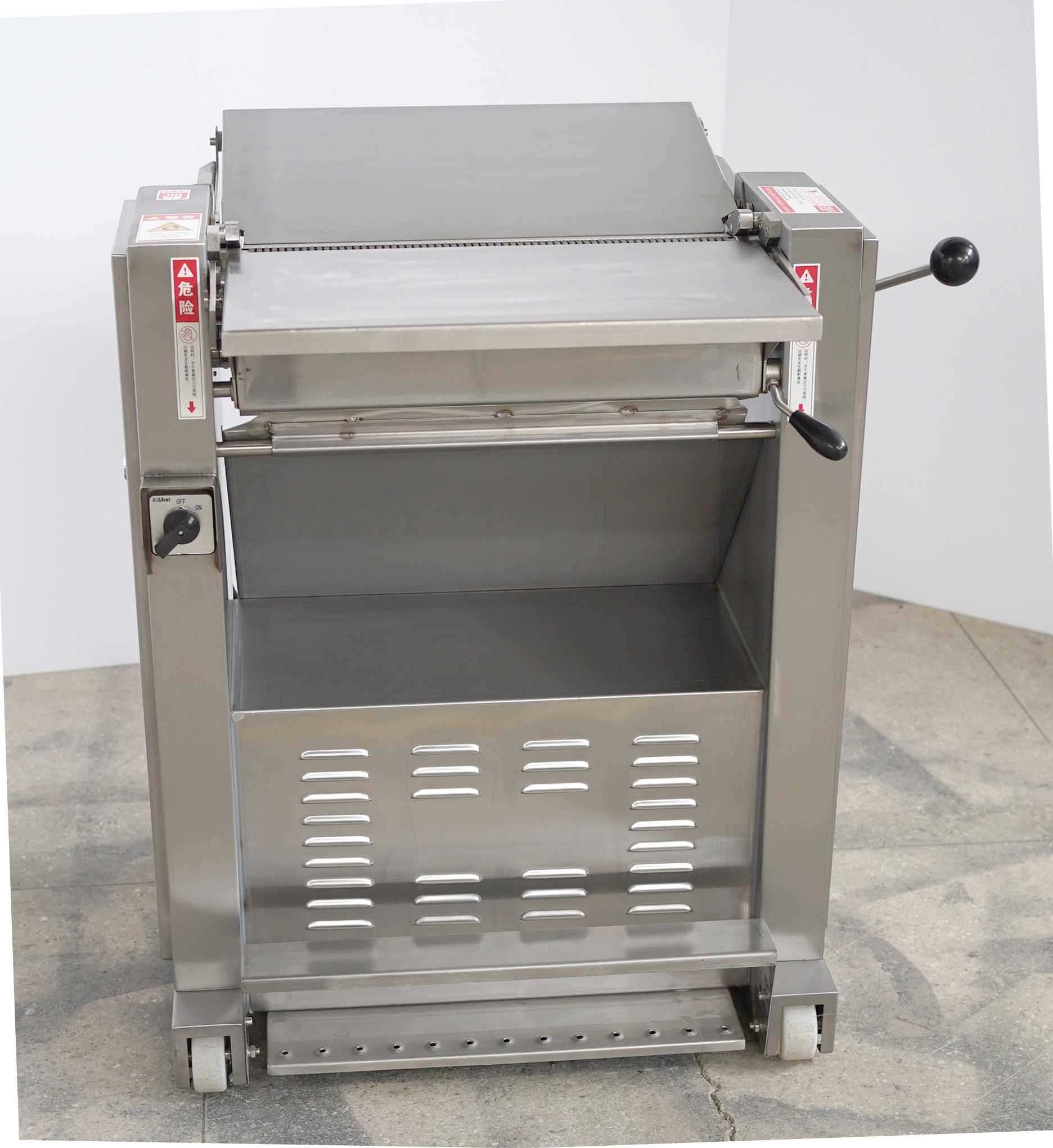 高效節(jié)能，豬肉去皮機(jī)助力肉類(lèi)加工廠(chǎng)